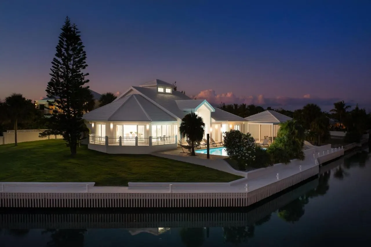 Legacy Villa Long Bay 0*,  Turks And Caicos Islands